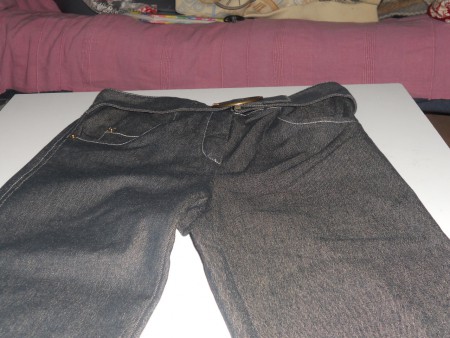 Jean quasi-neuf à 10€